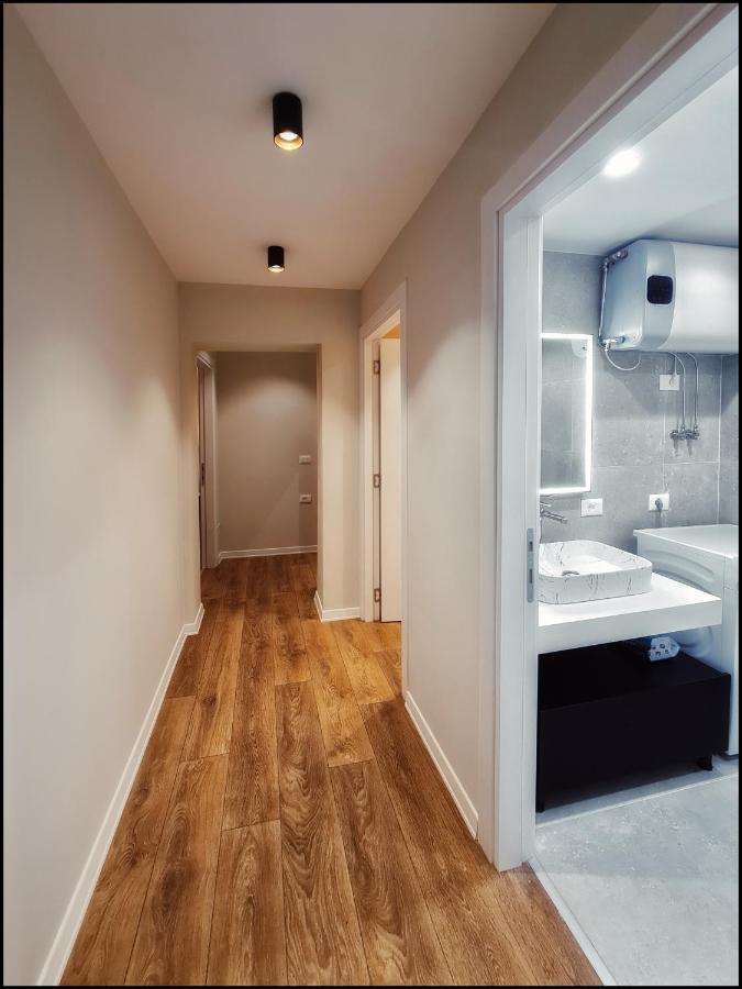 Adore - Modern Apartment Tirana Eksteriør billede