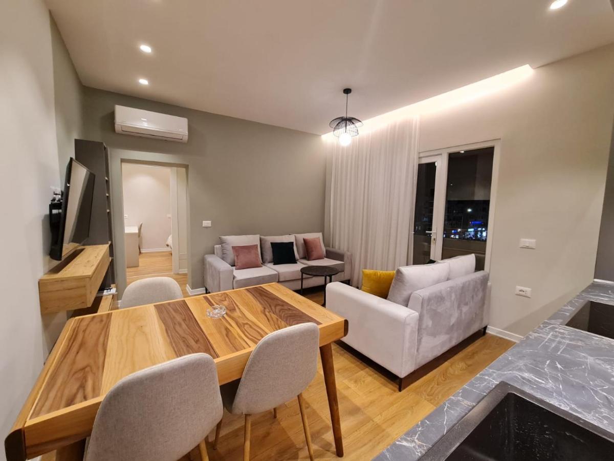 Adore - Modern Apartment Tirana Eksteriør billede